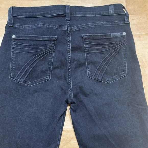 NWOT Dojo 29 x 31 7 For All Mankind Flare Jeans. - Picture 7 of 9